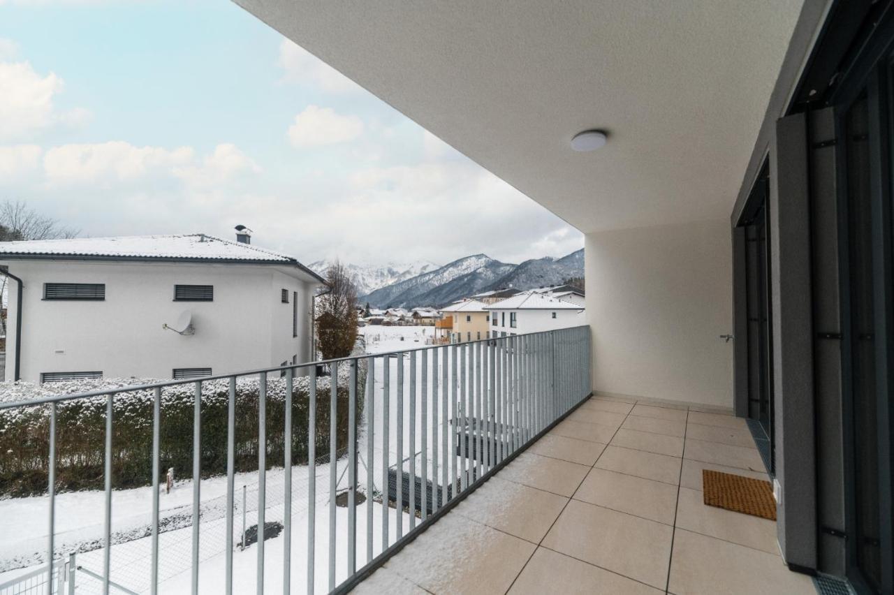 Bergsonne Mit Sonnenbalkon Und Tiefgaragen Parkplatz